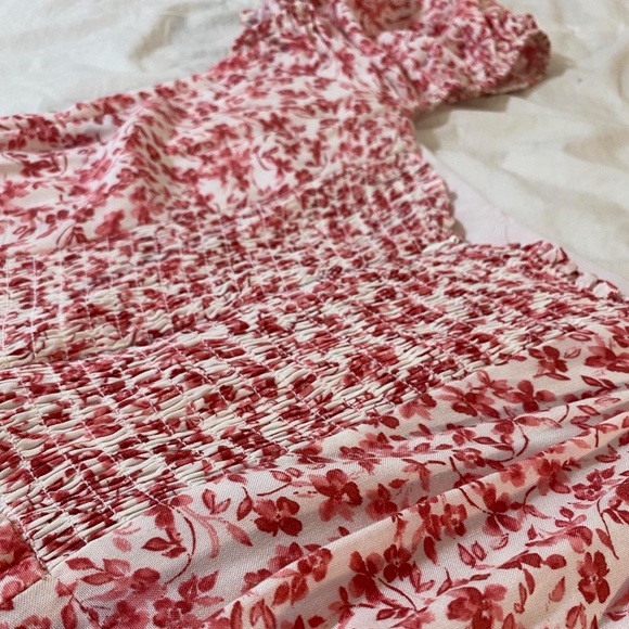 Francesca's Collections Pink Floral Midi Dress Tabitha - Picture 4 of 5